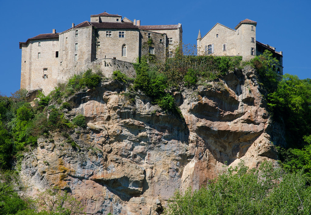 Le château de Bruniquel - Club de randonnnées Léo Lagrange de Montauban
