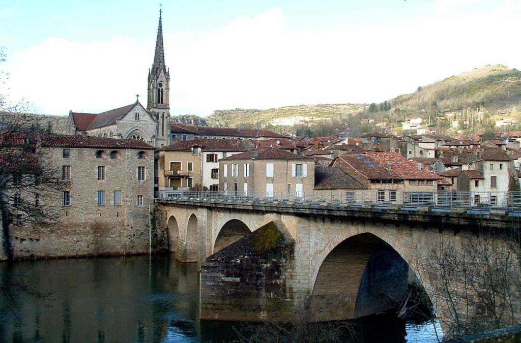 Pont de Saint Antonin Noble Val -Club de randonnnées Léo Lagrange de Montauban